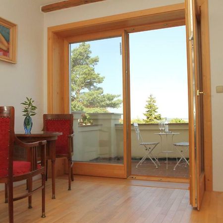 Apartman Nella Valtice Bagian luar foto