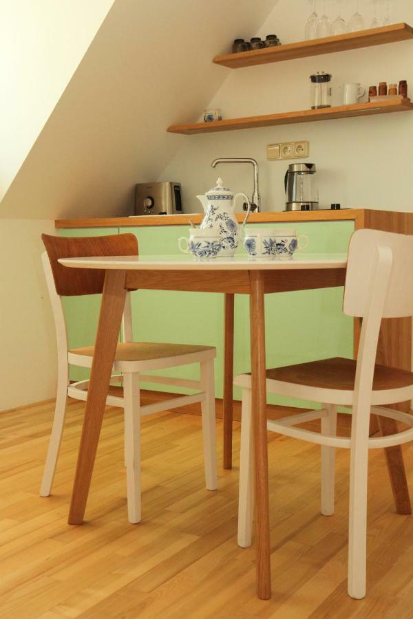 Apartman Nella Valtice Bagian luar foto